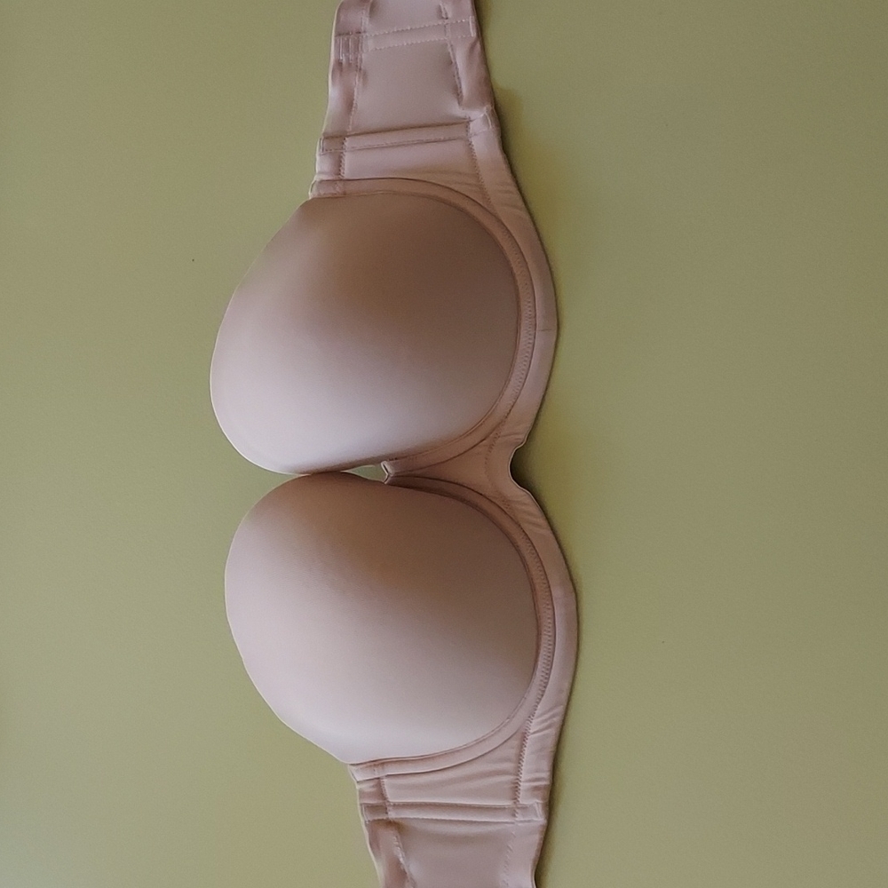 Wacoal Red Carpet strapless bra